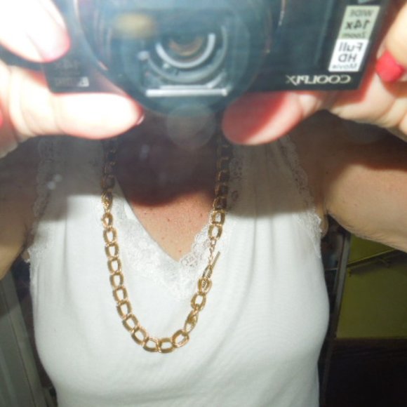 EUC Vintage Gold Double Link Chain - Picture 5 of 6